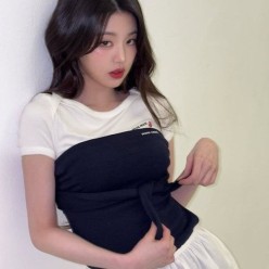 미*** x 쁘띠 바토 스트래치 슬림 반팔티셔츠 - 수입