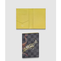 쿠베르튀르 여권지갑 N64604