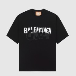 로고 프린트 반팔
