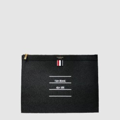 라지 페이퍼 라벨 클러치 MAC094