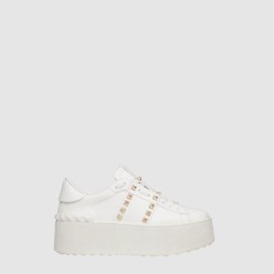 Rockstud 스니커즈 2W2S0G