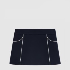트라페즈 미니스커트