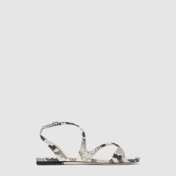 Ayla Flat