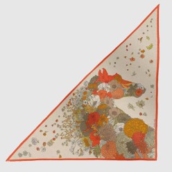 Gentle Floral Cloak 자이언트 트라이앵글